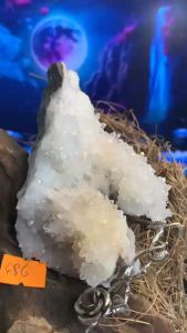 Hốc hoa đá thạch anh tự nhiên AAA tặng đế tán sắc Quartz thanh tẩy chiêu năng lượng 686