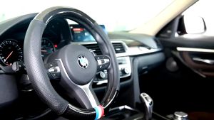 AOZI Car Premium Leather Car Steering Wheel Cover Protector Sport Carbon Fiber Design Non-Slip & Breathable Universal Fit All Steering Wheels