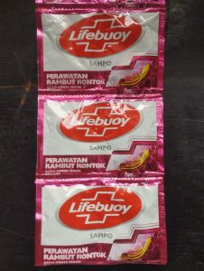 Shampo Emeron Lifebuoy 1 renceng isi 24 sachet