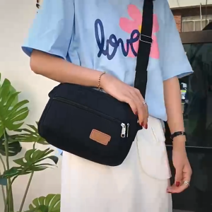 การจัดส่งสินค้า 2-3 วัน】กระเป๋าสะพายผ้าใบสไตล์ใหม่ผู้ชายเดินทางแฟชั่นกระเป๋า Crossbody คุณภาพสูงสบาย ๆ กระเป๋า Messenger หรูหรา