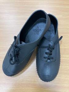 จัดหนัก 8.8 68฿รองเท้ายางพารา รองเท้าลำลอง รองเท้าพื้นเรียบ