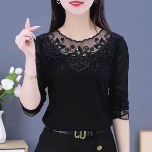 Black Lace Collar Base Layer Top Warmth V-Neck Long Sleeve Womens Fashionable Inner Wear Moms Shirt Autumn Winter T-Shirt
