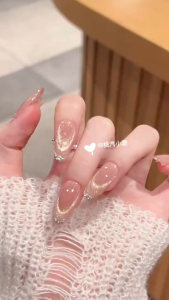 Sơn Gel Mắt Mèo Pha Lê Bạch Nguyệt Quang – Hiệu Ứng Trong Suốt Ánh Sáng Lung Linh Dùng Cho Nail Móng Tay