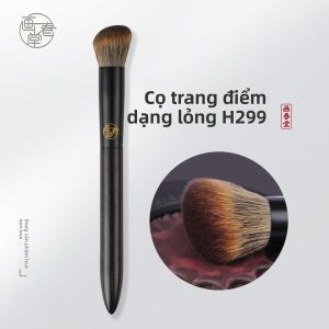 HUACHUNTANG | Cọ Trang Điểm Blush Contour