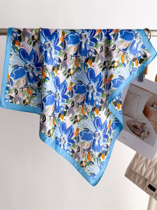 Artistic Fresh Floral Print Silk Square Scarf Travel Sun Protection Warmth Neck Warmer Versatile Ladies Small Square Headband