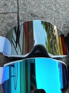 Adult Breathable Windproof Ski Goggles HD Anti-fog Lens Dustproof All-weather Protection for Skiing and Snowboarding