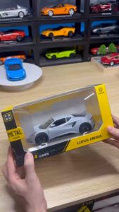 Mô Hình Xe Ôtô Kim Loại 1/24 Siêu Xe LOTUS EMIRA Dùng Để Trưng Bày Bàn Làm Việc Làm Đồ Chơi Trẻ Em