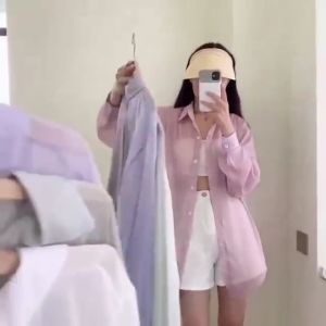 เบา สไตล์ ผู้หญิงเสื้อบาง เสื้อคลุมคาร์ดิแกนกันแดด โชว์เอวสาว เก๋ไก๋และเซ็กซี่