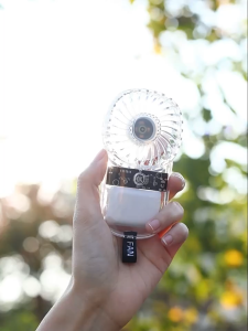 [ส่งไว จากไทย] Kokoro Home พัดลมมือถือมินิ พัดลมพกพา สีใส ปรับแรงลมได้ 5 ระดับ แบตอึด 1200mAh  เย็นนาน 7-8ชม. MB285