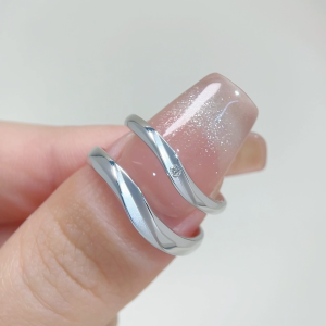 LAZO DIAMOND Oure Destiny Swirl Diamond Wedding Bands in 375/9K White Gold