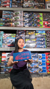 Diecast Miniatur Mainan Mobil Toyota Alphard Rowen Besi Metal Buka Pintu LED