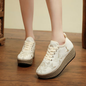 Thick-soled Embroidered Shoes: A Fashionable & Versatile Choice