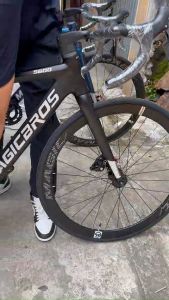 Xe đạp road MagicBros S600 R2000