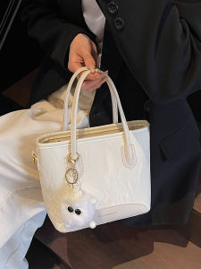 Fashionable Bucket Bag Womens Handbag Shoulder Crossbody Bag Commuter High-End Sensation 2025 New Style Handbag Tote Bag