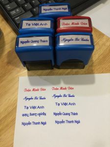 Khắc dấu tên chức danh 1 dòng Shiny loại tốt nhanh đẹp rẻ bền