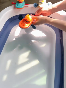 WNDR Mainan Mandi Bayi Baby Bath Toy Kapal Perahu Bebek Lucu | Mainan Air Anak