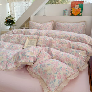 Dansunreve ชุดเครื่องนอน(ลายดอกไม้) 6 ฟุต 5 ฟุต 3.5 ฟุต 3 ฟุต ลูกไม้นัวเนีย สไตล์เกาหลี ครบเซ็ต 3/4 ชิ้น 👇👇 💚ผ้าปูที่นอน 1 ชิ้น💚ปลอกผ้านวม 1 ชิ้น💚ปลอกหมอน 1 หรือ 2 ชิ้น