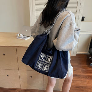 Trendy Large Capacity Canvas Tote Bag for Women Casual Commuter Bag Ethnic Style Office Bag Single Shoulder Handbag