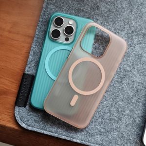 Sanptoch For Magsafe Glacier Matte Phone Case For iPhone 16 / 15 / 14 Pro Max Strong Anti-fingerprint Back Cover For iPhone 16 Pro Max Translucent Shockproof Protection Casing