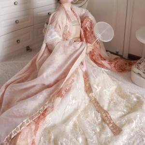 Princess Style Hanfu Set with Big Sleeves And Chest Length Design Spring Summer Collection by Ten Summer Nine Li in Traditional Tang Dynasty Style