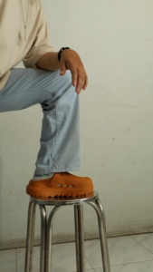 Marco Rocco รองเท้าแตะ แบบสวม รองเท้าหัวโตรัดส้น แฟชั่นผู้ชายและผู้หญิง EVA เสริมส้นเท้า MR8028