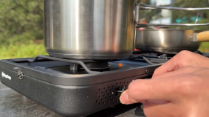 KingCamp KA2501 2-Burner Portable Stove Black - Kompor Gas Lipat 2 Tungku Hitam Dof Outdoor Camping BBQ
