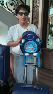 Balo mầm non SAKOS LOLLIPOP - Họa tiết thế giới động vật bắt mắt Trọng lượng siêu nhẹ bảo vệ cơ thể non nớt của trẻ.