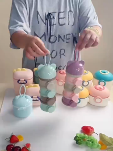 Hộp Chia Sữa3 Và 4 Ngăn Có Quai Rất Tiện LợiHộp Đựng Sữa Bột Di Động Dung Tích Lớn