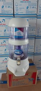 Bình lọc nước gia đình trắng tốt