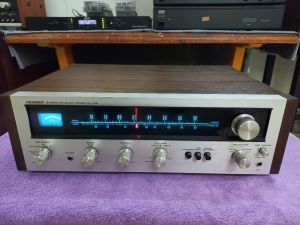 Ampli đài Pioneer SX-414 đẹp leng keng zin nguyên bản sx năm 1972.