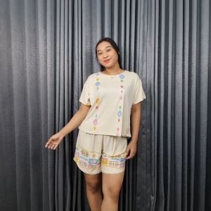 Setelan Piyama Wanita Motif Etnik Modern - Lengan Pendek & Celana Pendek Nyaman - Poliester Berkilau