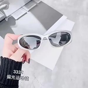 1/3 Set Y2K Futuristic INS Sunglasses European and American Trendy Style.