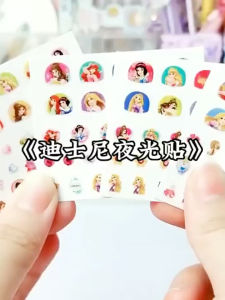 Pelekat Kuku Nail Stickers Glow In The Dark Cute Cartoon Nail Self-Adhesive Waterproof Long Lasting