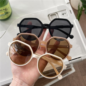 Kacamata Wanita Hexagon & Elegan Retro: Panduan Lengkap