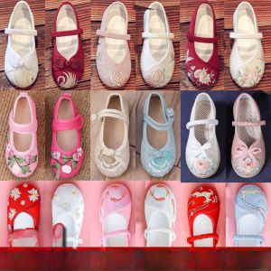 รองเท้าเด็กผ้าลูกไม้สไตล์จีน รองเท้าฮันฟูสำหรับเด็กผู้หญิง รองเท้าพื้นผ้าสไตล์ปักกิ่งโบราณ รองเท้าผ้าฝ้ายสำหรับเด็ก