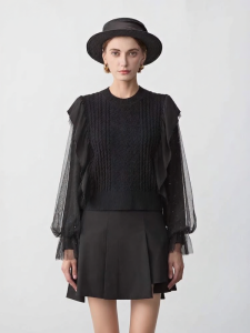 S·DEER | Áo Sweater Len Thêu MESH Ren Cổ Tròn Ống Dập Liền Thu