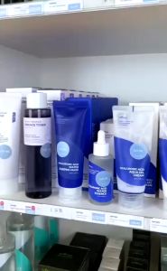 Isntree Hyaluronic Acid Aqua Gel | Moist Cream | Toner | Essence Plus Water Mist Sleeping Mask Foam