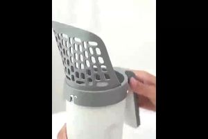 มีของแถม ที่ตักทรายแมว ถังขยะในหนึ่งเดียว ที่ตักอึแมว ที่ตักทราย ที่เก็บอึแมว พร้อมถังขยะ และถุงขยะในตัว ฟรีถุงขยะ 1 ม้วน 15 ใบ