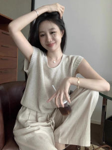 เสื้อยืดแขนสั้นผ้าไหมน้ำแข็งสไตล์ฝรั่งเศสสำหรับผู้หญิงในช่วงฤดูร้อน เสื้อแขนสั้นทรงเข้ารูปแบบบาง เสื้อเชิ้ตคอกลม