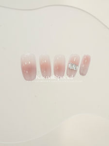 นิ้วเล็บสวมใส่แบบมืออาชีพ Pure Handmade Gradient Nude Pink Natural Look 2025 ใหม่ สไตล์ญี่ปุ่น น้ำมันทาเล็บ สีชมพู