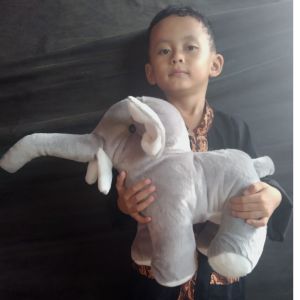 BONEKA GAJAH ELEPHANT DOLL SIZE L MAINAN KARAKTER