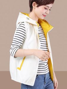 เสื้อกั๊กแฟชั่นสำหรับคุณแม่ ฤดูร้อน 2025 เสื้อกันฝนบาง ผ้าฝ้ายผสมโพลีเอสเตอร์ ขนาดใหญ่ ดีไซน์เก๋ไก๋ เสื้อคลุมกันแดดสำหรับผู้หญิง