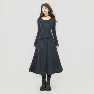 KEIKO | Đầm Len Velvet Elegance Ôm Dáng Đế