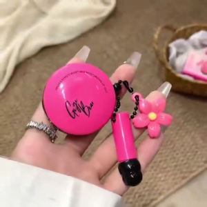 New Gegebear Dual-Effect Velvet Moisturizing Lip Gloss: Matte And Glossy In One Lightweight And Smooth Transfer-Proof Comes With A Lip Brush.