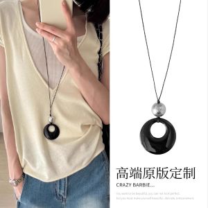 New Chinese Style Long Black Obsidian round Pendant Necklace Womens Unique Design Sweater Chain Vintage Versatile Clavicle Chain