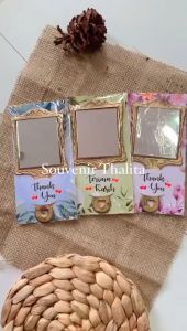 isi 50 souvenir pernikahan Kaca Gagang Emas kotak kemas alas cantik