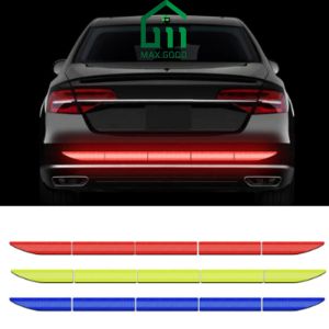 Bộ 5 Miếng Dán Phản Quang Đuôi Xe Ô Tô Cải Thiện Tầm Nhìn Của Xe