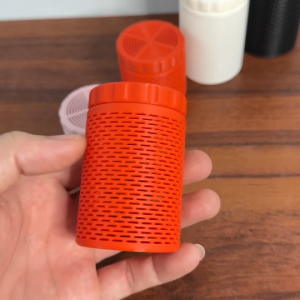 [สินค้าแนะนำ] กระปุกใส่ซิลิก้าเจลดูดความชื้น เลนส์กล้อง ตู้เสื้อผ้าและกล่องรองเท้าจากเชื้อรา