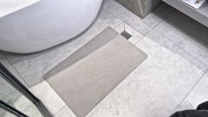 KORMES Nordic Marble-Look Quick-Dry Bathroom Mat with Anti-Skid Base and Absorbent Diatomite Core