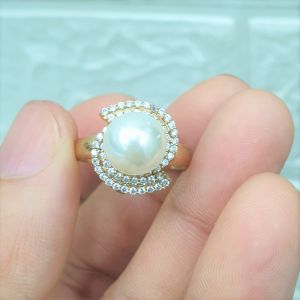 Nhẫn Đính Trai Xoàn Cắt Cao Cấp- Nhẫn nữ dùng lâu dài tắm rửa thoải mái không phai không kiêng mồ hôicó pha vàng bên trong (Có Ký Hiệu-Dùng Như Vàng)